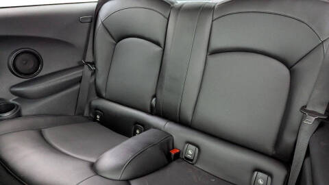 2016 MINI Hardtop 2 Door Cooper