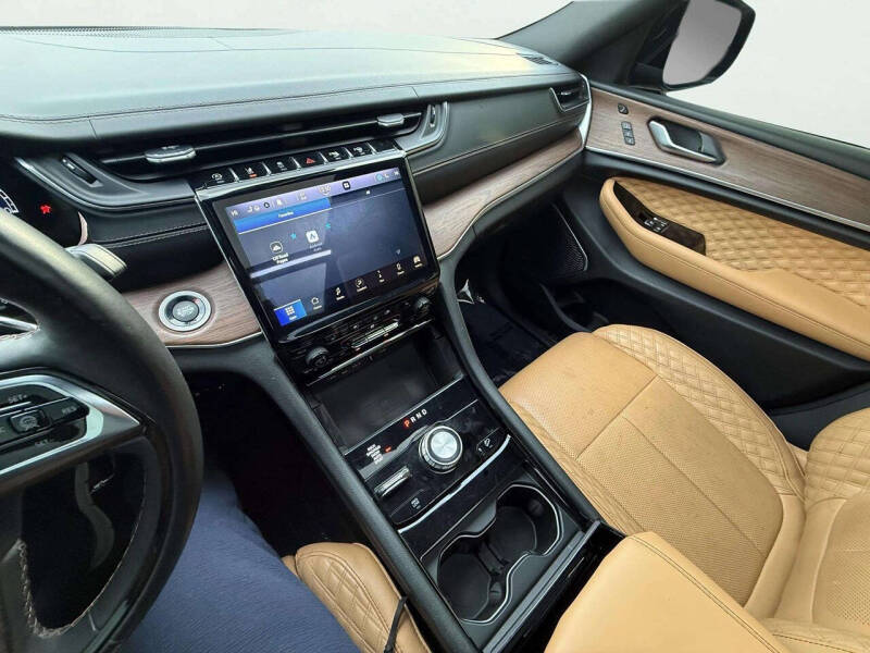 2021 Jeep Grand Cherokee L Summit