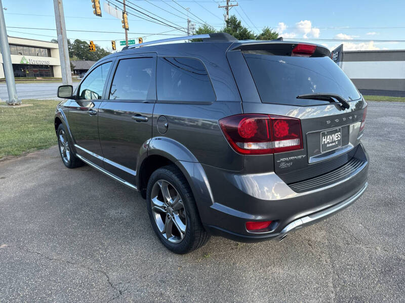 2018 Dodge Journey Crossroad