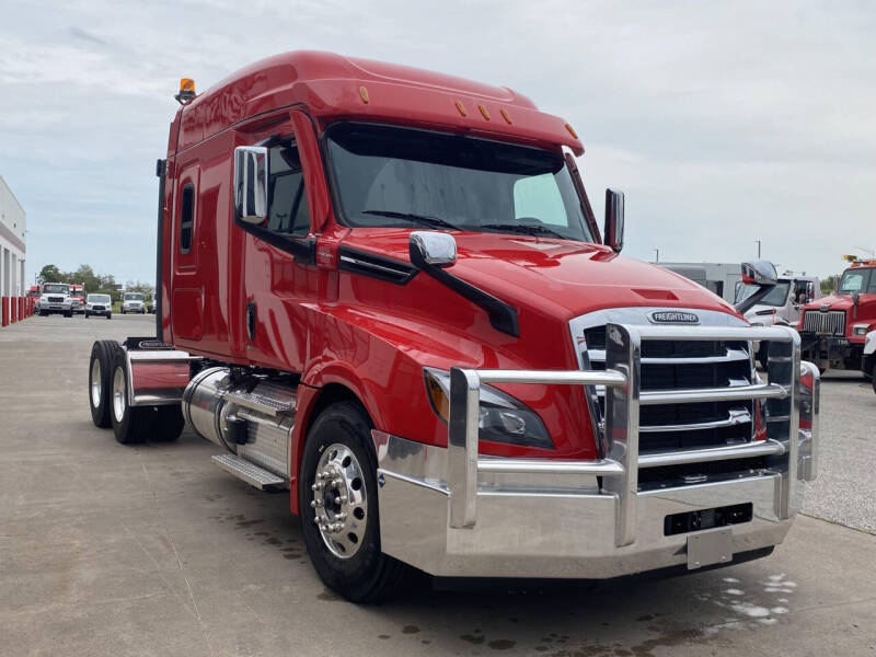 2025 Freightliner Cascadia
