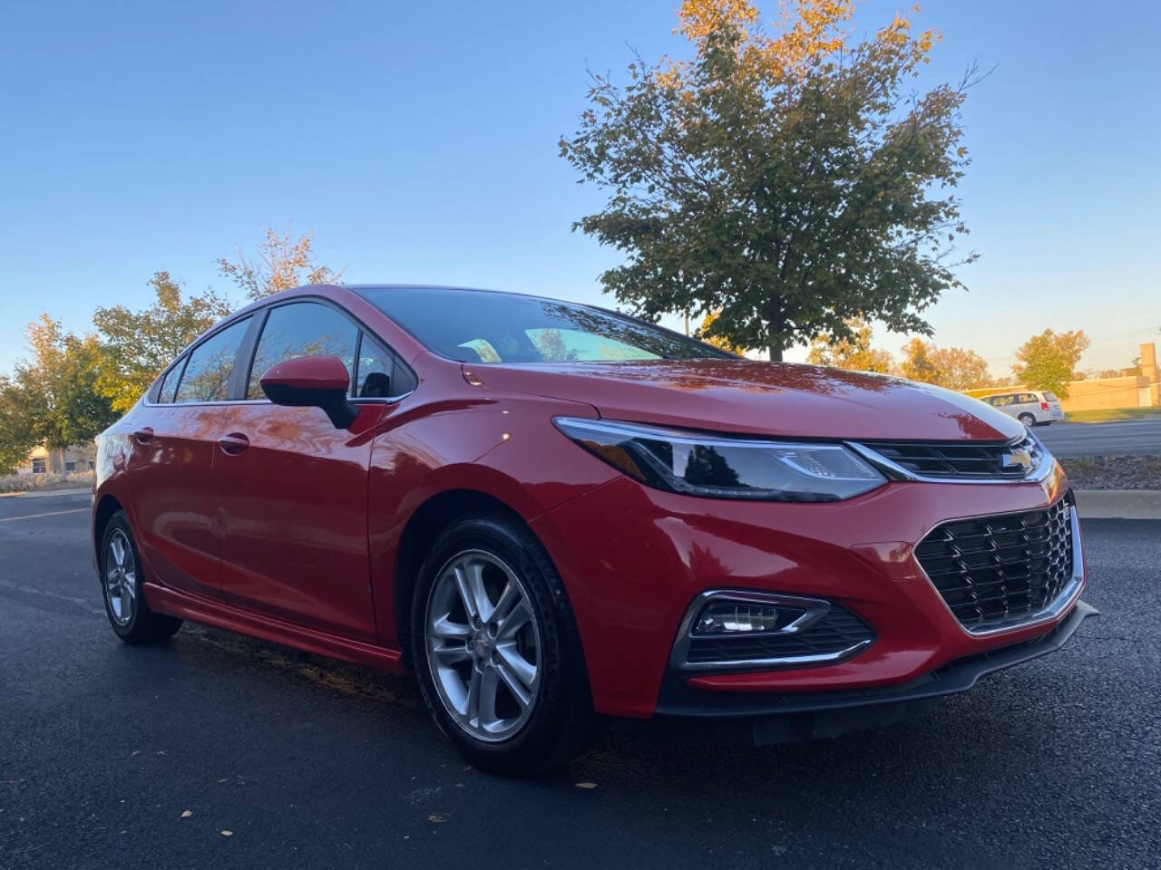 2017 Chevrolet Cruze for sale at Ideal Cars LLC in Skokie, IL