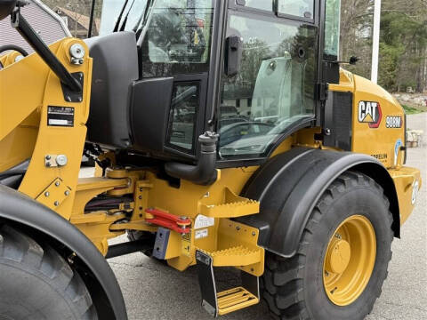 2022 Caterpillar 908M