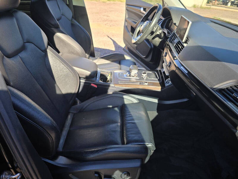 2018 Audi Q5 2.0T quattro Premium Plus