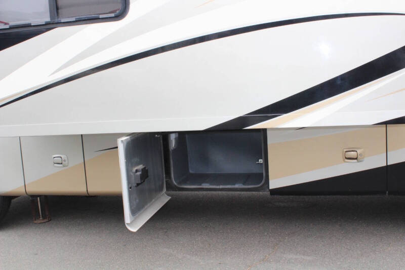 2014 Tiffin Allegro