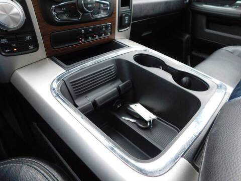 2017 RAM 1500 Laramie