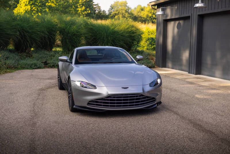 2023 Aston Martin Vantage