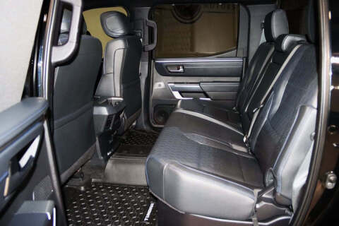 2022 Toyota Tundra Platinum