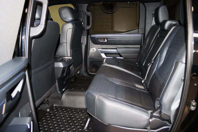 2022 Toyota Tundra Platinum