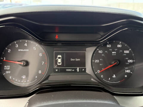 2025 Chevrolet Trax LS