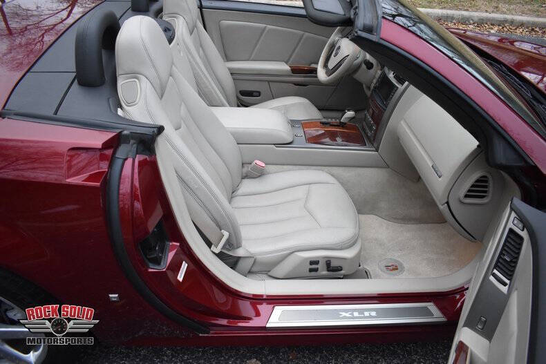2006 Cadillac XLR