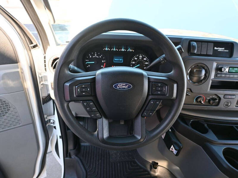 2024 Ford E-Series