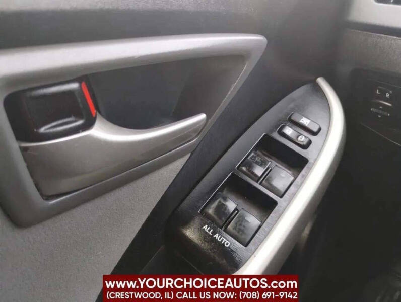 2013 Toyota Prius Plug-in Hybrid Advanced