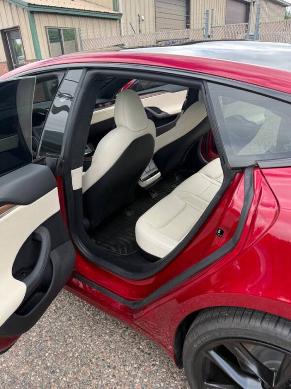 2023 Tesla Model S Standard Range