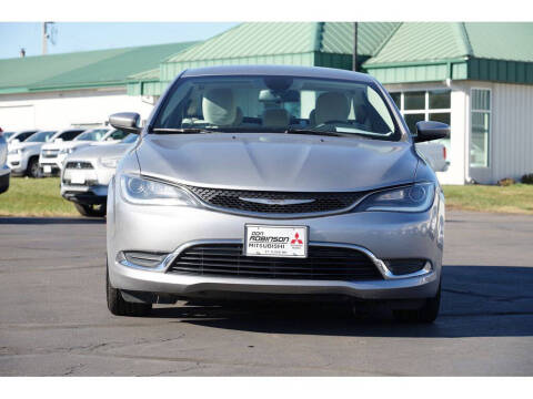 2016 Chrysler 200 Limited