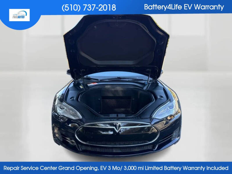 2015 Tesla Model S 85