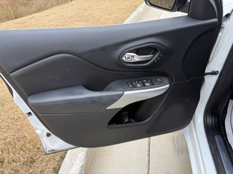 2017 Jeep Cherokee Overland