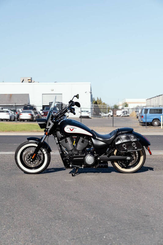 2012 Victory High-Ball