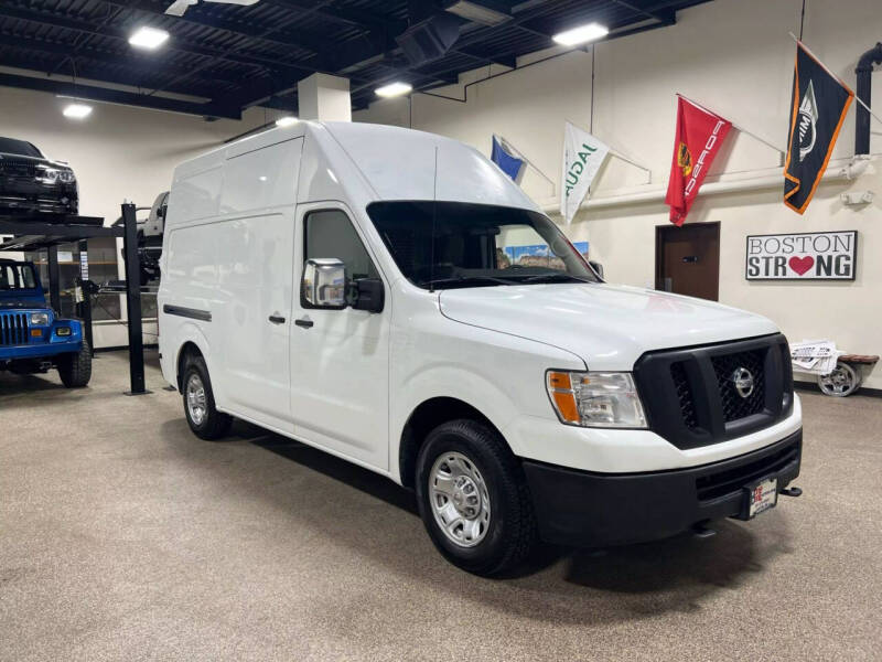 2017 Nissan NV