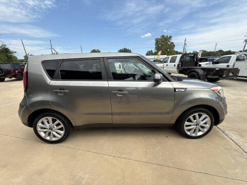2018 Kia Soul +