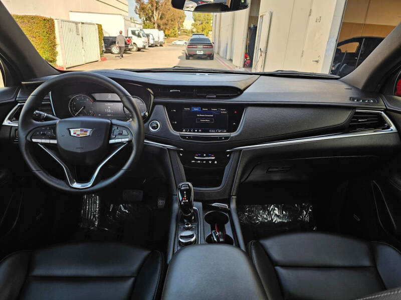 2024 Cadillac XT6 Luxury