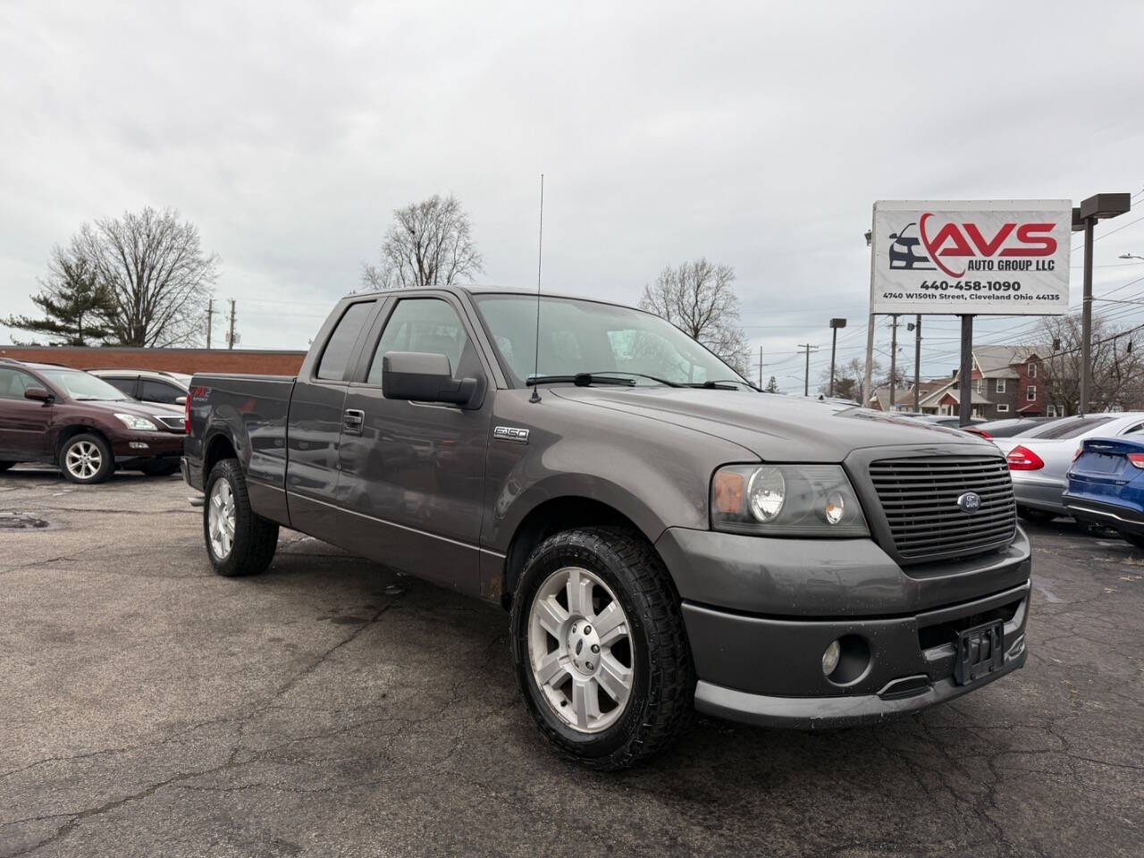 2007 Ford F-150 for sale at AVS AUTO GROUP LLC in CLEVELAND, OH