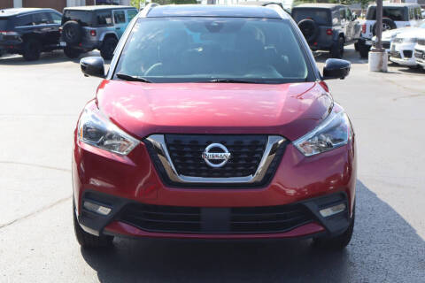 2020 Nissan Kicks SR
