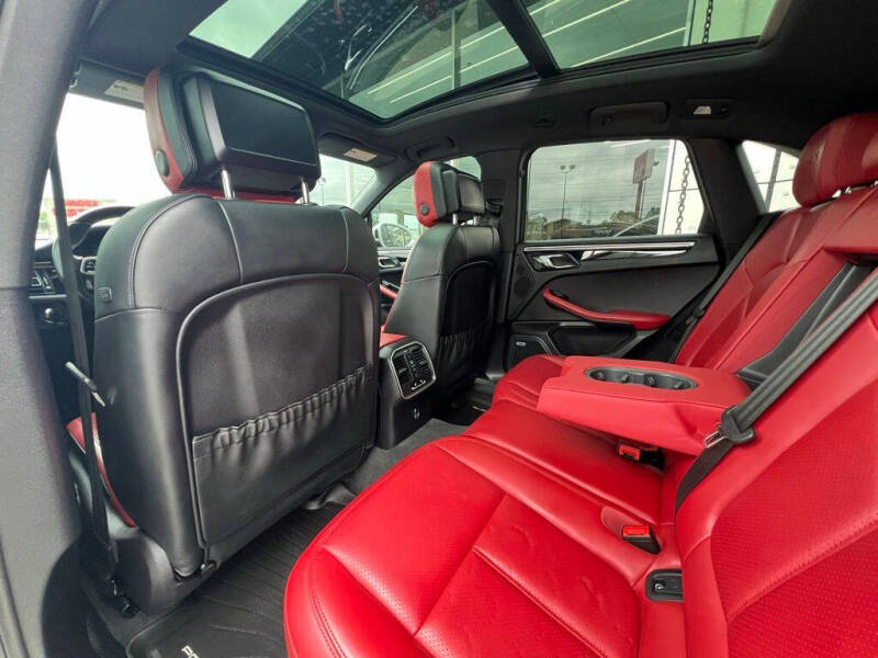 2021 Porsche Macan GTS