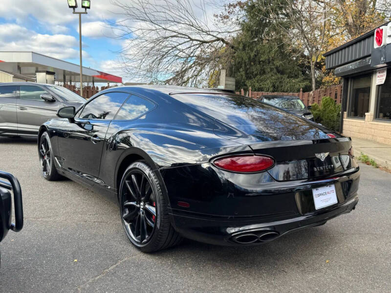 2022 Bentley Continental GT V8