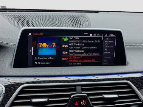 2022 BMW 7 Series 740i