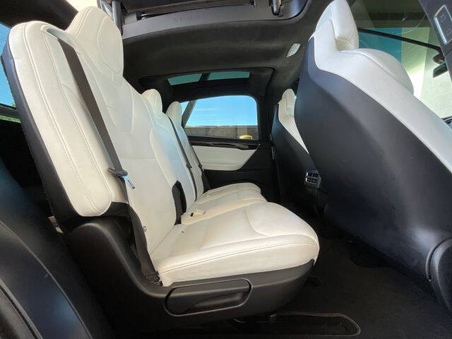 2017 Tesla Model X 75D