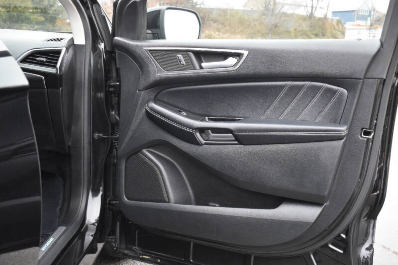 2015 Ford Edge Sport