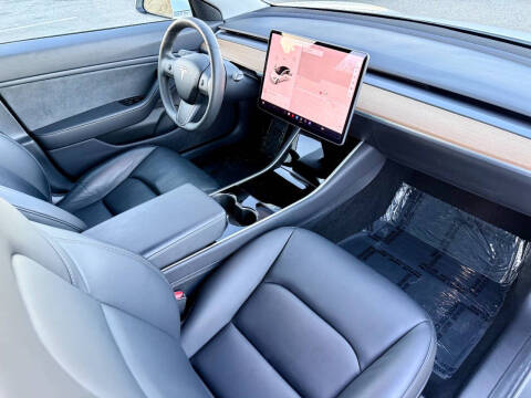 2019 Tesla Model 3 Performance