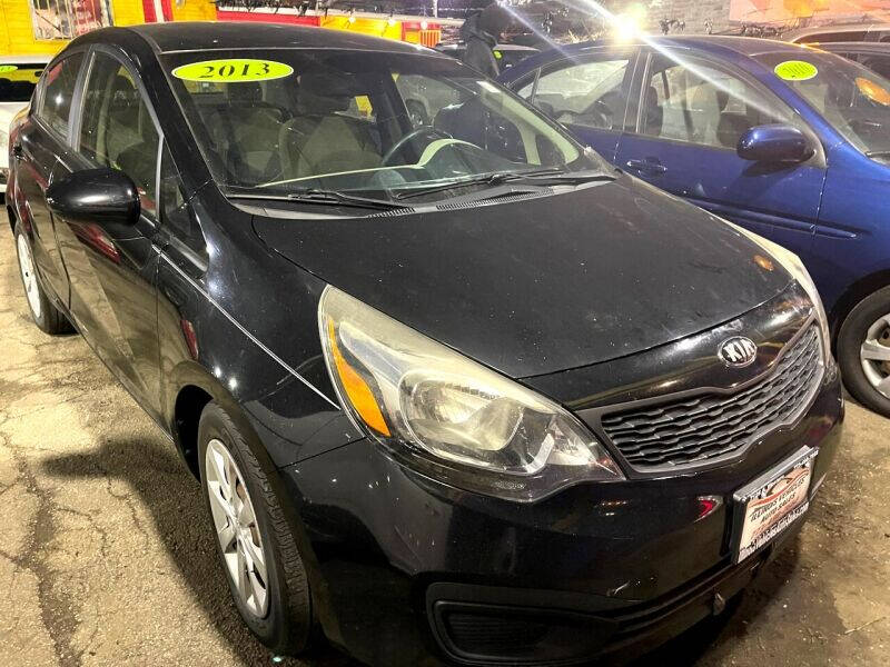 Illinois Vehicles Auto Sales Inc Car Dealer in Chicago, IL