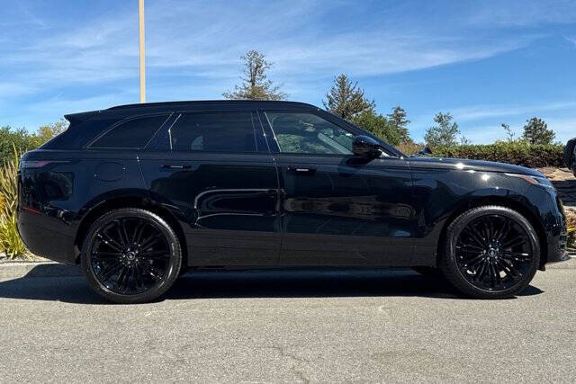 2026 Land Rover Range Rover Velar P250 Dynamic SE