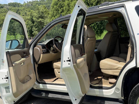 2011 GMC Yukon SLT