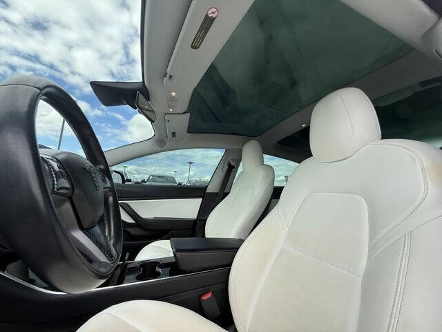 2019 Tesla Model 3 Standard Range Plus