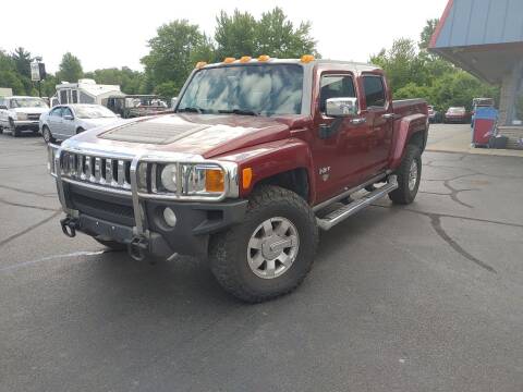 2009 HUMMER H3T for sale at Cruisin' Auto Sales in Madison IN