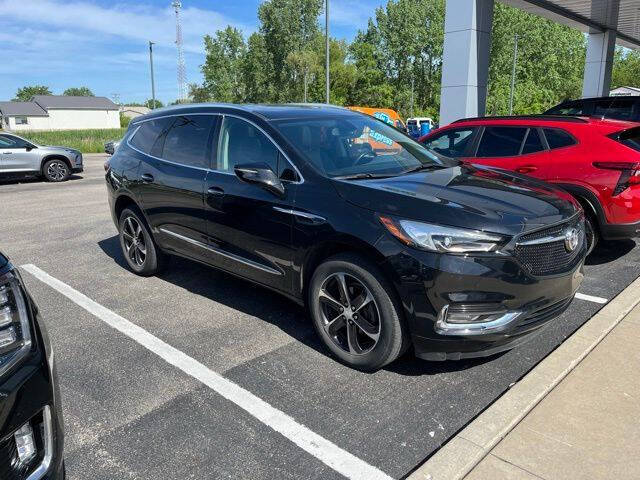 2020 Buick Enclave Essence