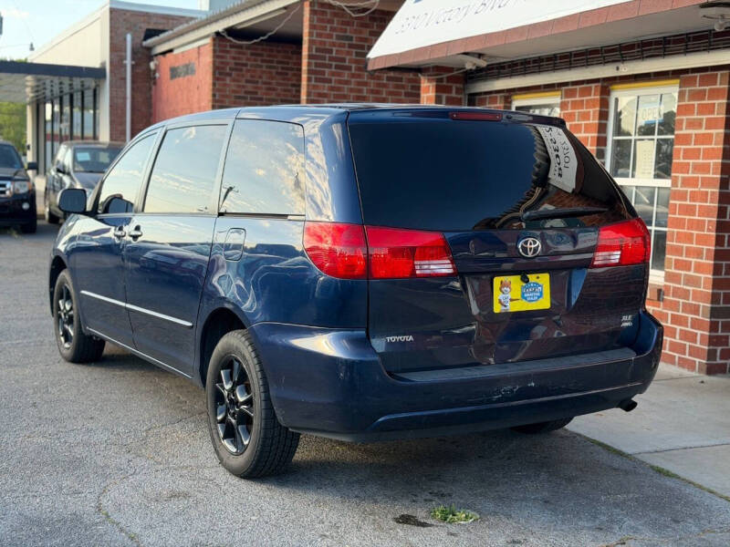 2004 Toyota Sienna XLE 7 Passenger