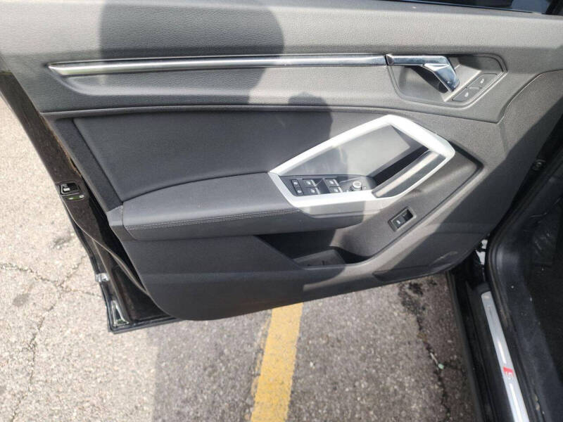 2020 Audi Q3 quattro S line Premium 45 TFSI