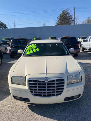 2009 Chrysler 300 for sale at J D USED AUTO SALES INC in Doraville GA