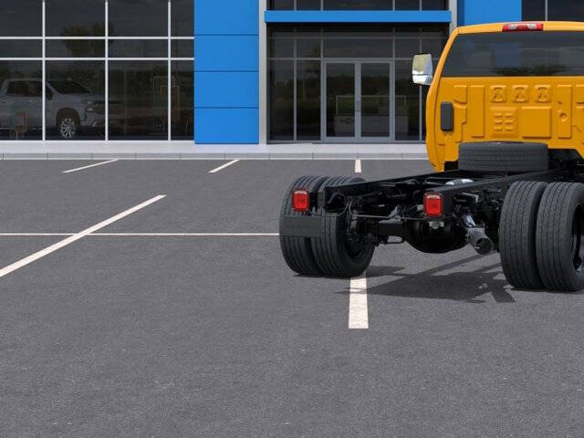 2026 Chevrolet Silverado 6500HD