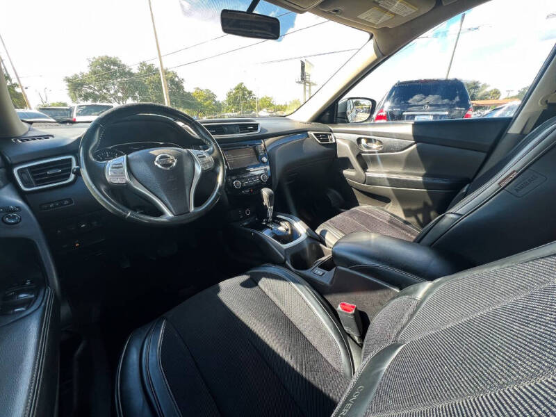 2015 Nissan Rogue SL