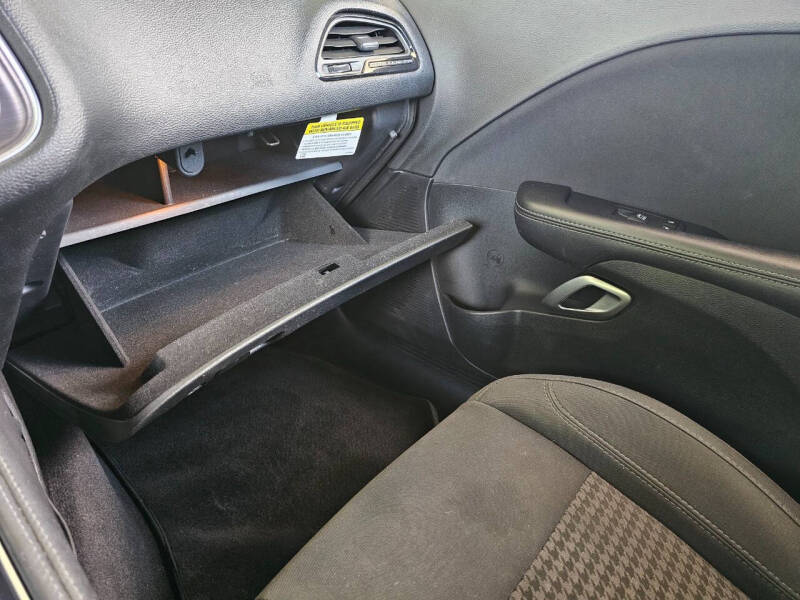 2018 Dodge Challenger SXT Plus