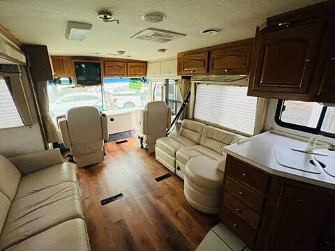 1999 Freightliner XC Chassis