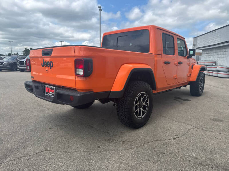 2025 Jeep Gladiator Sport S