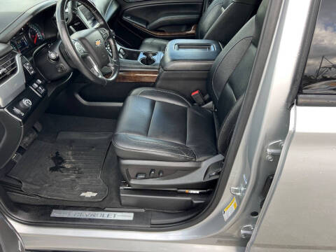 2019 Chevrolet Suburban LT