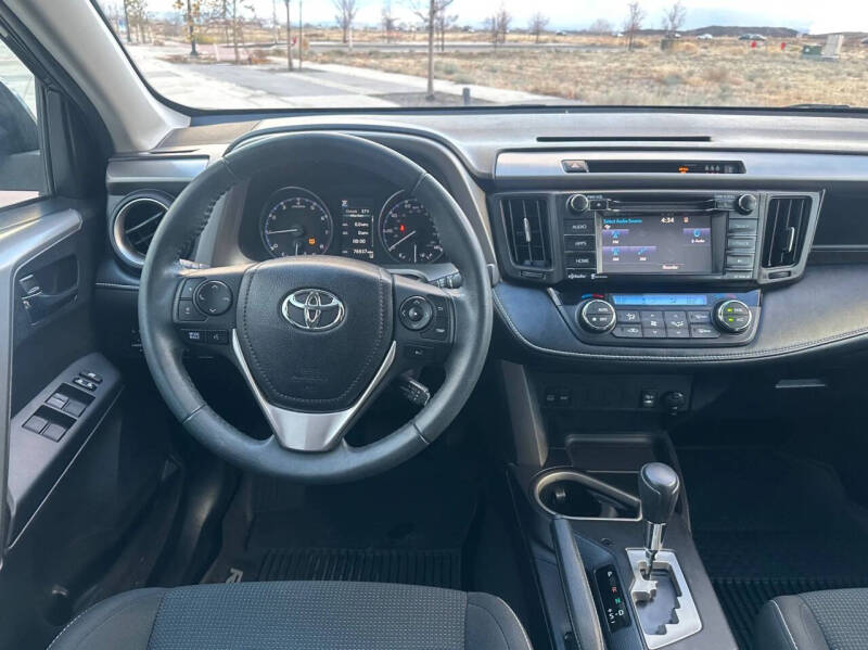 2017 Toyota RAV4 XLE