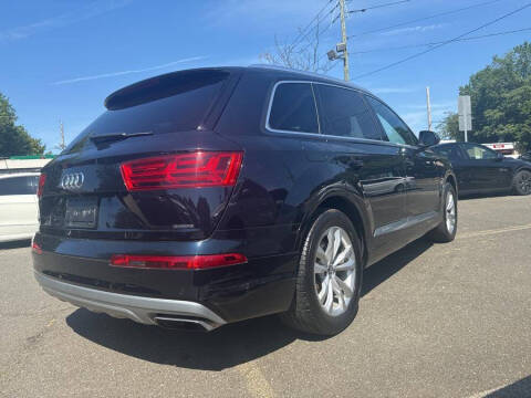 2017 Audi Q7 2.0T quattro Premium