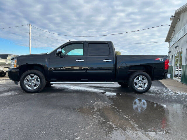 2011 Chevrolet Silverado 1500 for sale at Upstate Auto Gallery in Westmoreland, NY